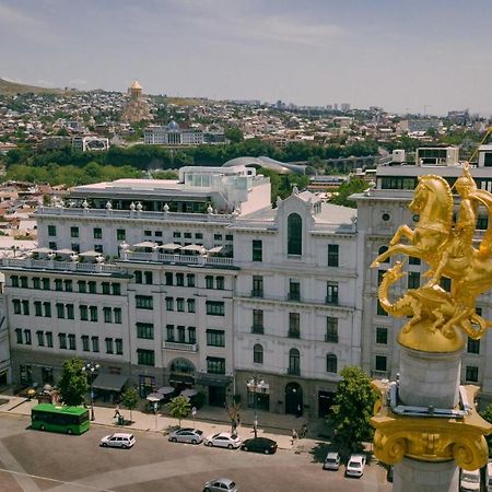 Hotel Monograph Freedom Square Tbilisi Zewnętrze zdjęcie Santiago skyline