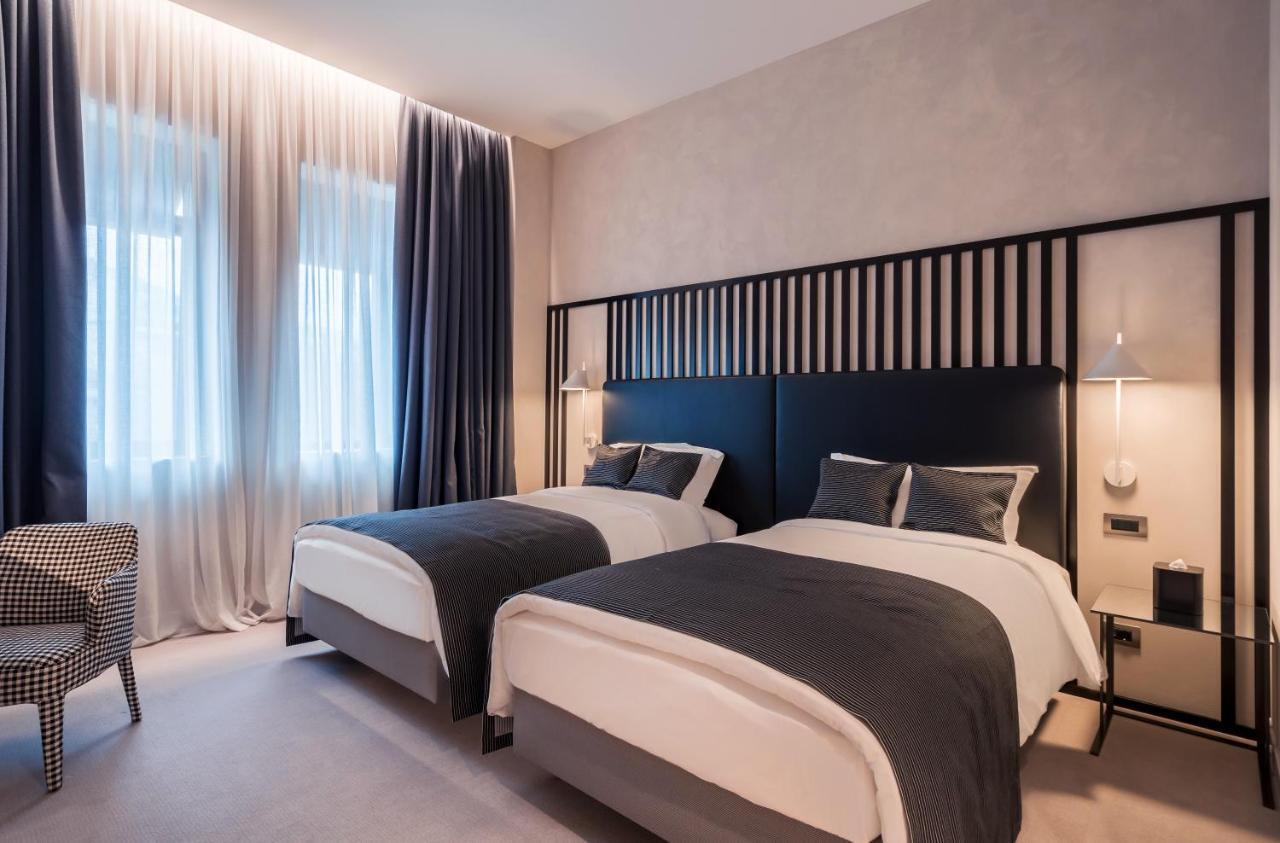 Hotel Monograph Freedom Square Tbilisi Zewnętrze zdjęcie