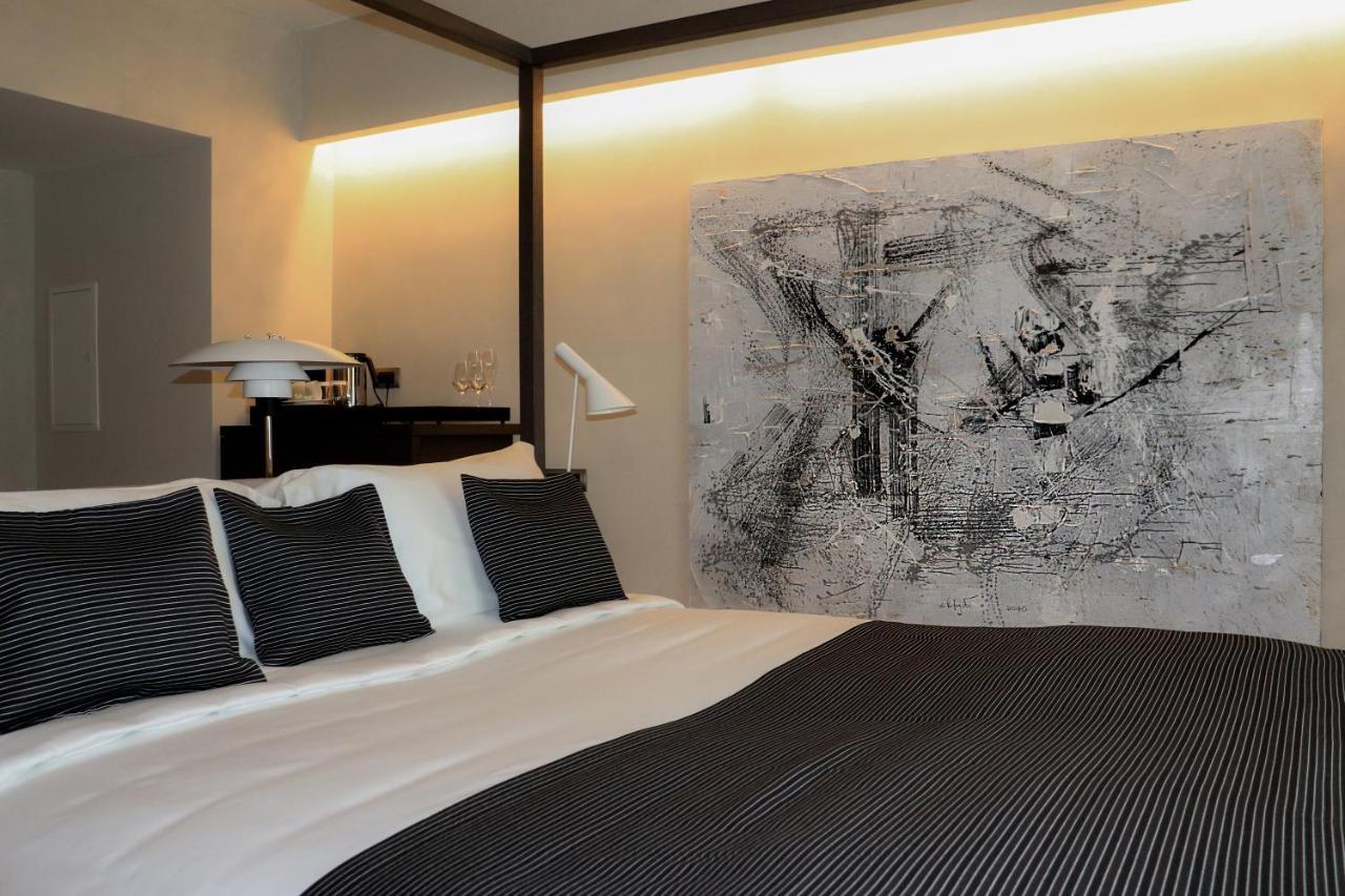 Hotel Monograph Freedom Square Tbilisi Zewnętrze zdjęcie